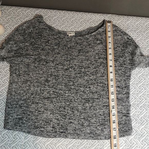 Garage Tied Bell Sleeve Crop Lightweight Sweater Small - Picture 9 of 9